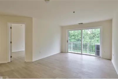 202 Canal Park, Easton, PA 18042 - Photo 13