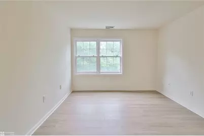 202 Canal Park, Easton, PA 18042 - Photo 27