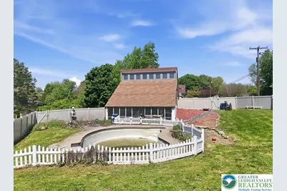7567 Airport Road, East Allen Township, PA 18014 - Photo 9