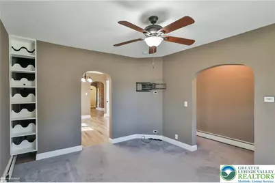424 E Penn Street, Nazareth Boro, PA 18064 - Photo 15