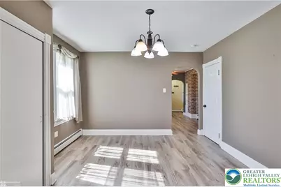 424 E Penn Street, Nazareth Boro, PA 18064 - Photo 17
