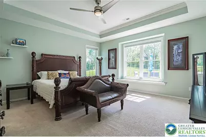 3903 Victors Way, Bethlehem Township, PA 18045 - Photo 21