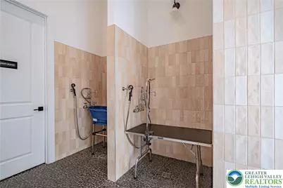 3903 Victors Way, Bethlehem Township, PA 18045 - Photo 57