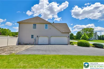 351 Manor Drive, Lower Nazareth Twp, PA 18064 - Photo 37