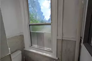 729 E 4th St, Bethlehem, PA 18015 - Photo 5