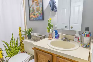 2010 Glendale Ave, Bethlehem City, PA 18018 - Photo 7