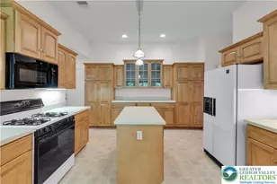 268 Jefferson Pl, Lower Nazareth Twp, PA 18020 - Photo 15