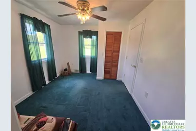 8662 Ashfield Road, Washington Township, PA 18080 - Photo 9