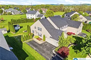 2066 Rolling Meadow Dr, Macungie Boro, PA 18062 - Photo 23