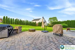 2066 Rolling Meadow Dr, Macungie Boro, PA 18062 - Photo 5