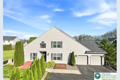 2066 Rolling Meadow Drive, Macungie Boro, PA 18062 - Photo 19