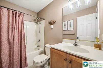 2066 Rolling Meadow Drive, Macungie Boro, PA 18062 - Photo 39