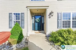 2066 Rolling Meadow Dr, Macungie Boro, PA 18062 - Photo 9