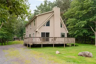 174 Teddyuscung Trail, Penn Forrest, PA 18210 - Photo 1