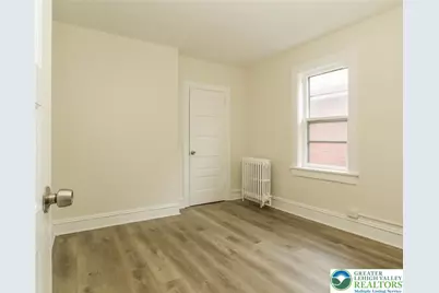 804 Reynolds Street, Easton, PA 18042 - Photo 9