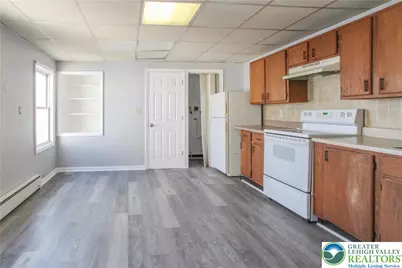 246 W Saint Joseph Street #2, Easton, PA 18042 - Photo 5