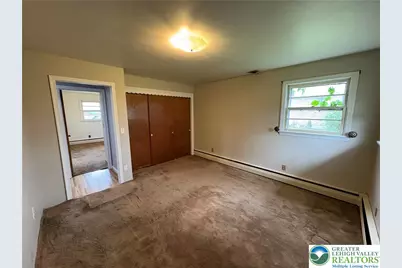 2556 Park View Road, Slatington Boro, PA 18080 - Photo 7