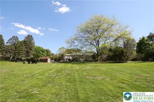 5301 S Mountain Dr, Upper Milford Township, PA 18049 - Photo 33
