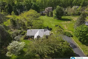 5301 S Mountain Dr, Upper Milford Township, PA 18049 - Photo 31