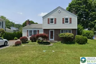 616 Beverly Dr, South Whitehall Township, PA 18104 - Photo 1