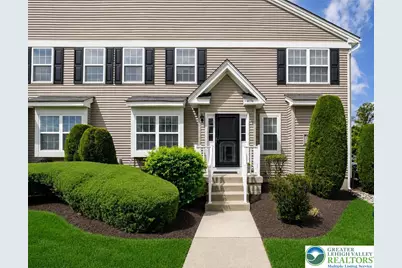 4174 Bunker Hill Drive S, Upper Saucon Township, PA 18036 - Photo 1