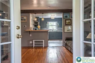525 Royal Manor Rd, Williams Township, PA 18042 - Photo 11