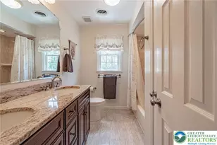 3930 Danberry Dr, Easton, PA 18045 - Photo 33