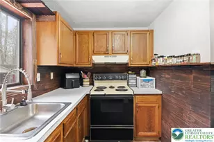 2219 Maple Leaf Ct, Coolbaugh Twp, PA 18347 - Photo 17