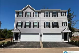 736 Fawn Wy, Pennsburg Boro, PA 18073 - Photo 3