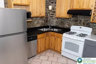 1619 Butler St, Wilson, PA 18042 - Photo 9