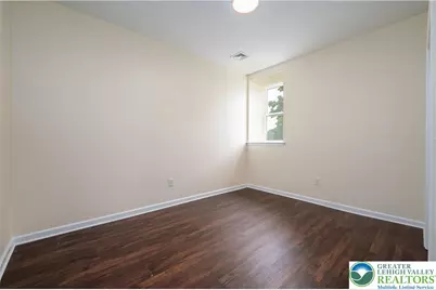 418 W Race Street #2, Pottsville, PA 17901 - Photo 9