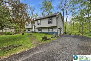 1197 Hunters Woods Dr, Pocono Twp, PA 18301 - Photo 21