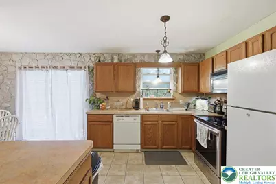 1197 Hunters Woods Drive, Pocono Twp, PA 18301 - Photo 9