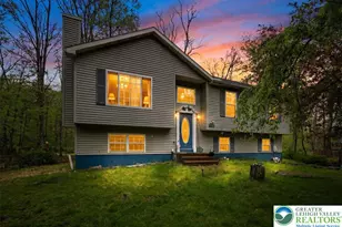 1197 Hunters Woods Dr, Pocono Twp, PA 18301 - Photo 27