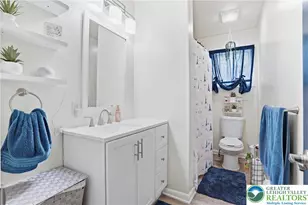 402 Wyandotte St, Bethlehem City, PA 18015 - Photo 33