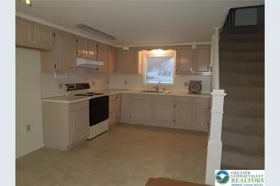 1015 Bocci Club Road, Pen Argyl, PA 18072 - Photo 3