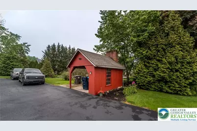 4070 Jacksonville Road, Bethlehem City, PA 18017 - Photo 5