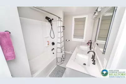 4070 Jacksonville Road, Bethlehem City, PA 18017 - Photo 33