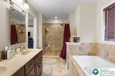 136 Redstone Drive, Bushkill Twp, PA 18064 - Photo 15