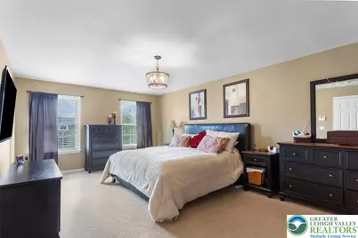 136 Redstone Drive, Bushkill Twp, PA 18064 - Photo 13