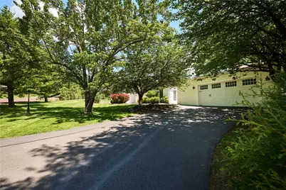 1989 W Point Drive, Lower Saucon Township, PA 18015 - Photo 9
