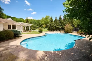 1989 W Point Dr, Lower Saucon Township, PA 18015 - Photo 15