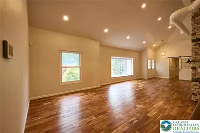 1989 W Point Drive, Lower Saucon Township, PA 18015 - Photo 57