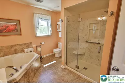 154 Country Chase Drive, Bushkill Twp, PA 18091 - Photo 25