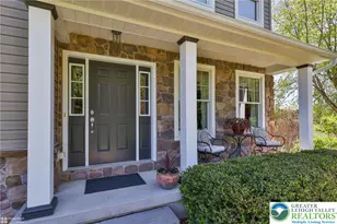 154 Country Chase Dr, Bushkill Twp, PA 18091 - Photo 5