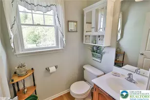 154 Country Chase Dr, Bushkill Twp, PA 18091 - Photo 17