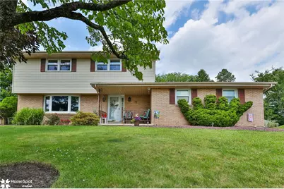 2831 Vista Drive, North Whitehall Township, PA 18037 - Photo 3