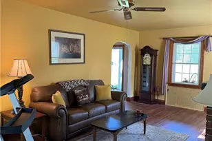 930 N Garibaldi Ave, Washington Twp, PA 18013 - Photo 35