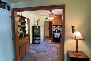 930 N Garibaldi Ave, Washington Twp, PA 18013 - Photo 17