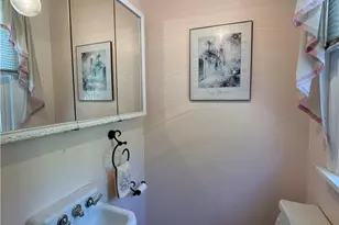 930 N Garibaldi Ave, Washington Twp, PA 18013 - Photo 31